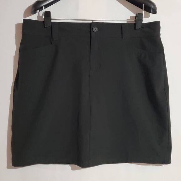 Eddie Bauer Adventure Active Stretch Skort Womens Size 8 Black Sport Hiking Golf - Picture 1 of 12